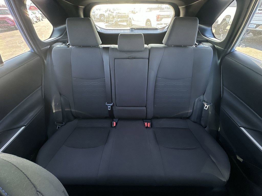 Used 2022 Toyota RAV4 SE w/ Convenience Package AWD/4WD image 22