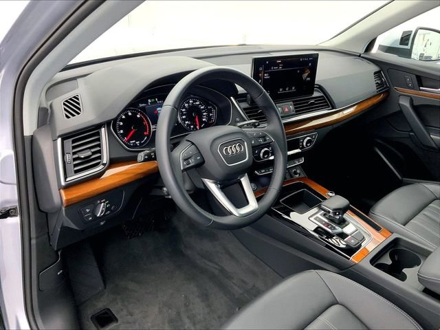 Certified 2023 Audi Q5 2.0T Premium w/ Convenience Package image 14