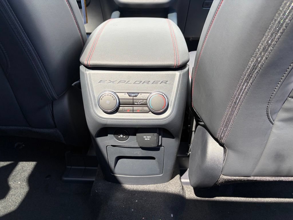 New 2026 Ford Explorer ST-Line w/ ST-Line Street Pack AWD/4WD image 29