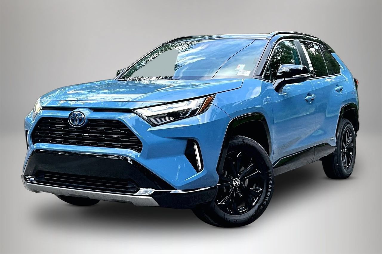 Used 2023 Toyota RAV4 XSE AWD/4WD video 1