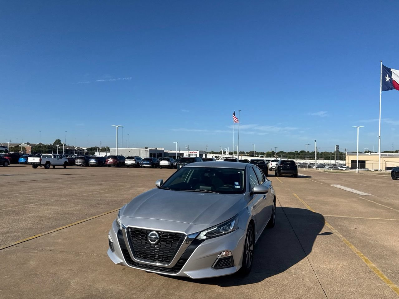 Used 2021 Nissan Altima 2.5 SV FWD image 7