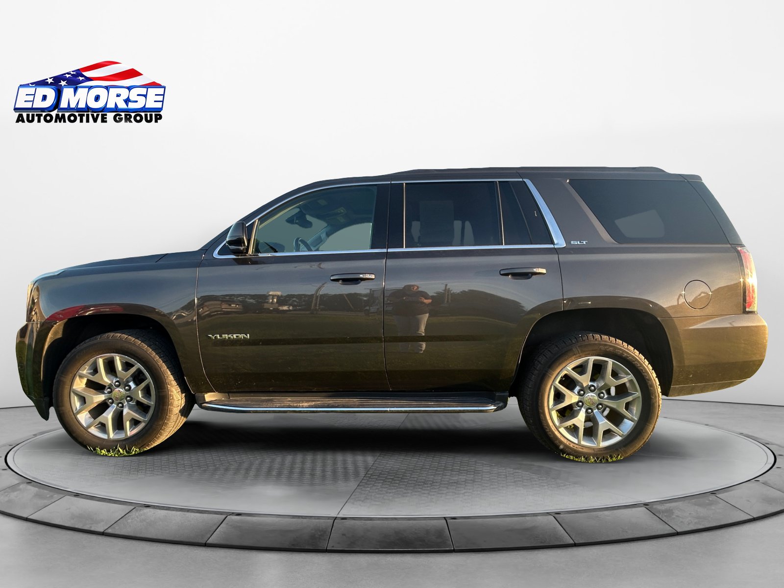 Used 2019 GMC Yukon SLT w/ Open Road Package AWD/4WD image 2