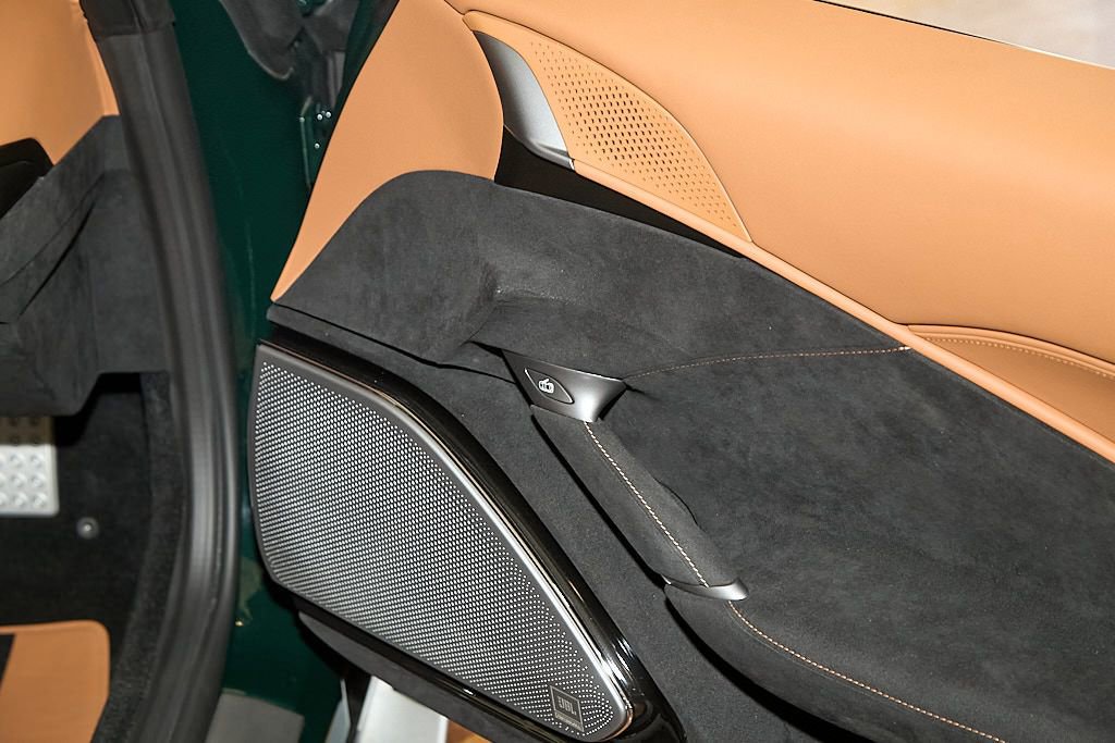 Used 2021 Ferrari Roma RWD image 72