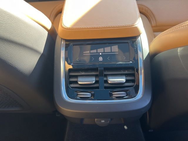 Certified 2025 Volvo V90 B6 Cross Country Ultra image 20