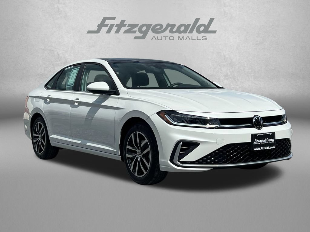 Used 2025 Volkswagen Jetta SE