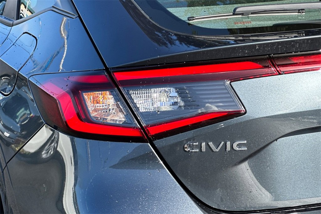 Used 2025 Honda Civic Sport image 27