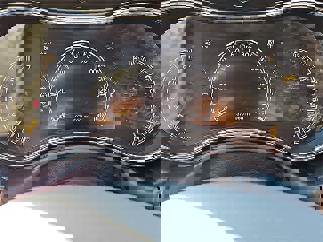 Used 2019 Jeep Grand Cherokee Limited image 17