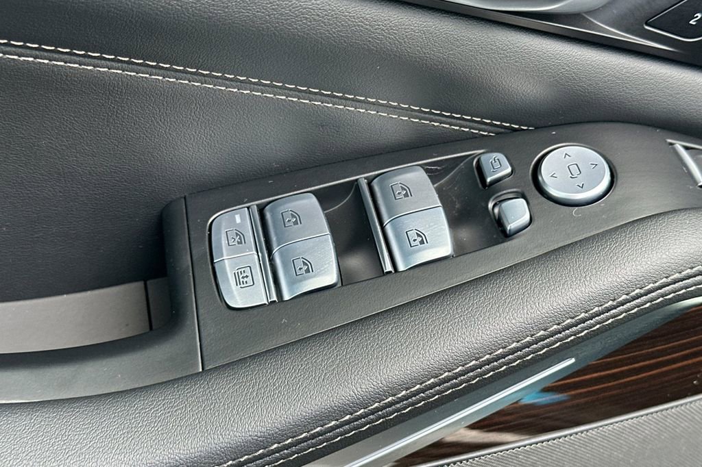 New 2026 BMW X7 xDrive40i w/ Premium Package image 11