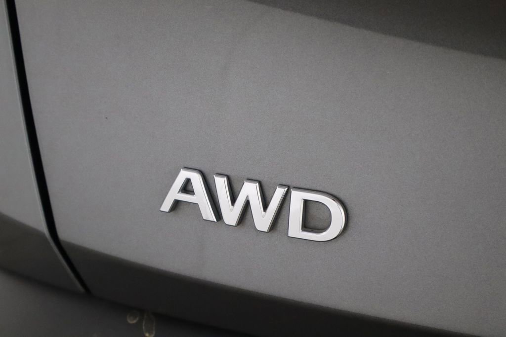 Used 2023 INFINITI QX60 Luxe image 47