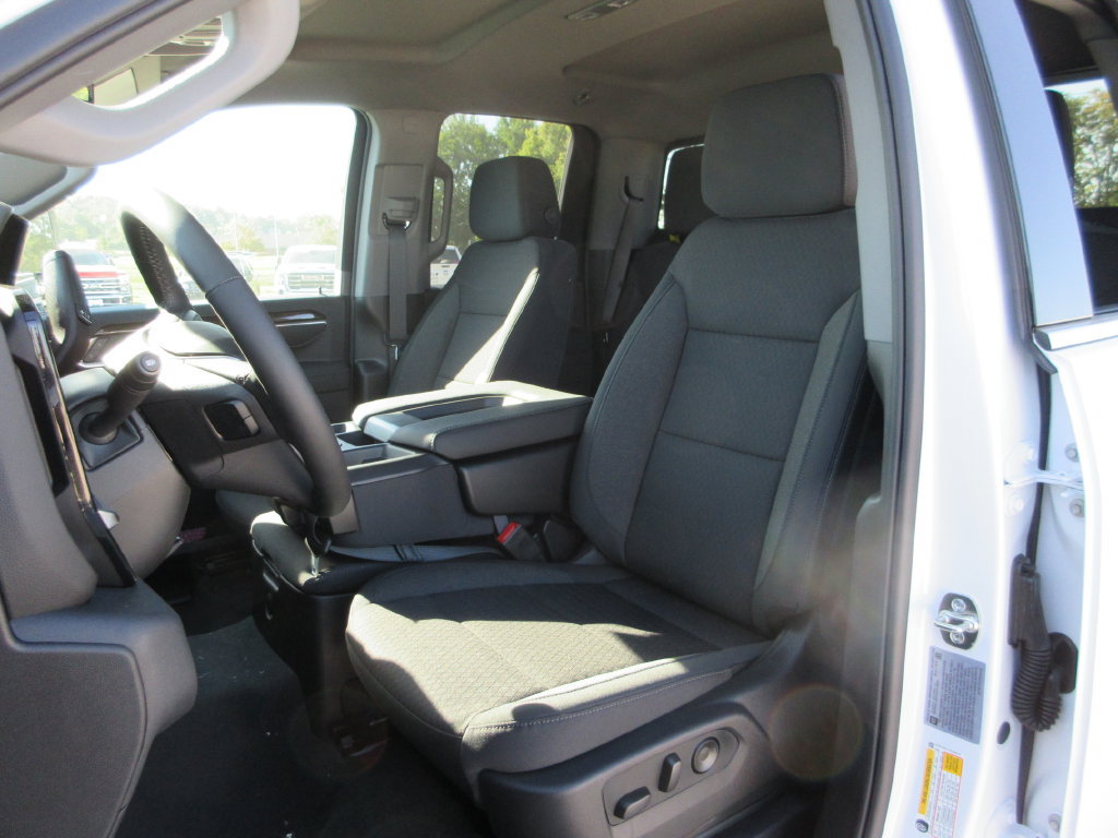 New 2026 GMC Sierra 3500 SLE w/ SLE Value Package AWD/4WD image 10