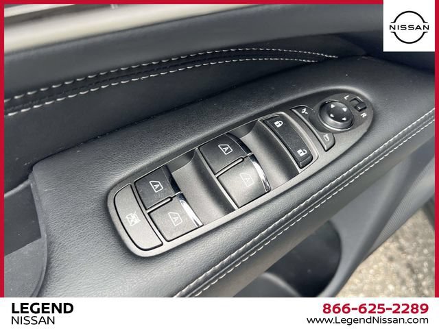 Used 2019 INFINITI QX60 Luxe w/ Essential Package AWD/4WD image 16