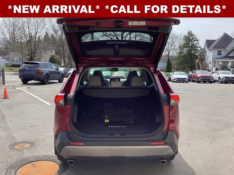 Used 2019 Toyota RAV4 Limited w/ All Weather Liner Package image 12