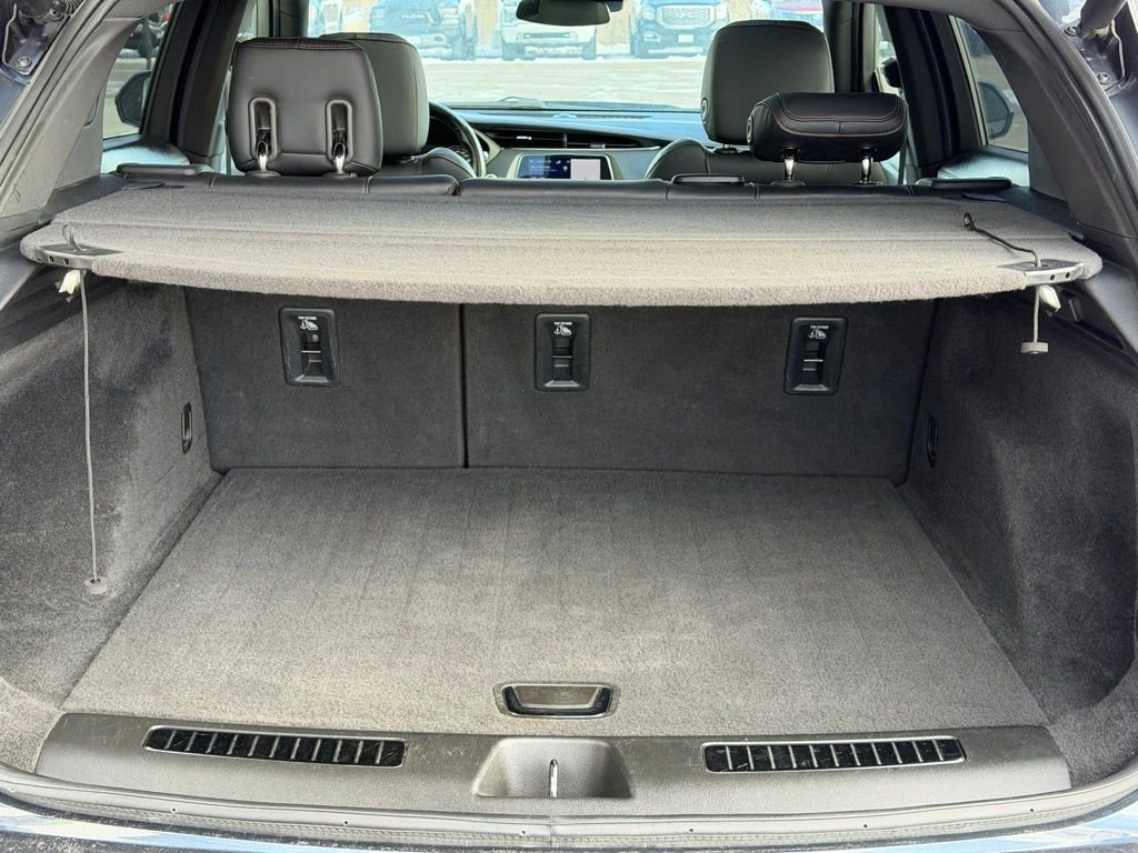 Used 2020 Cadillac XT4 Sport image 9