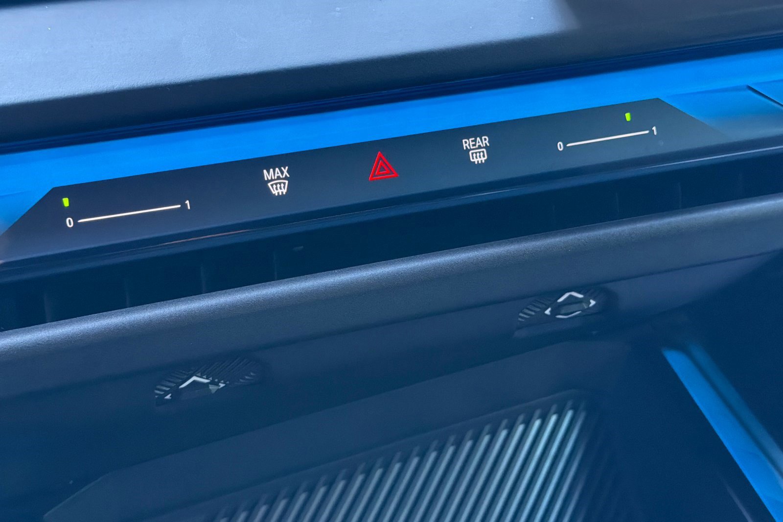 Used 2025 BMW X3 xDrive30i w/ M Sport Package image 25