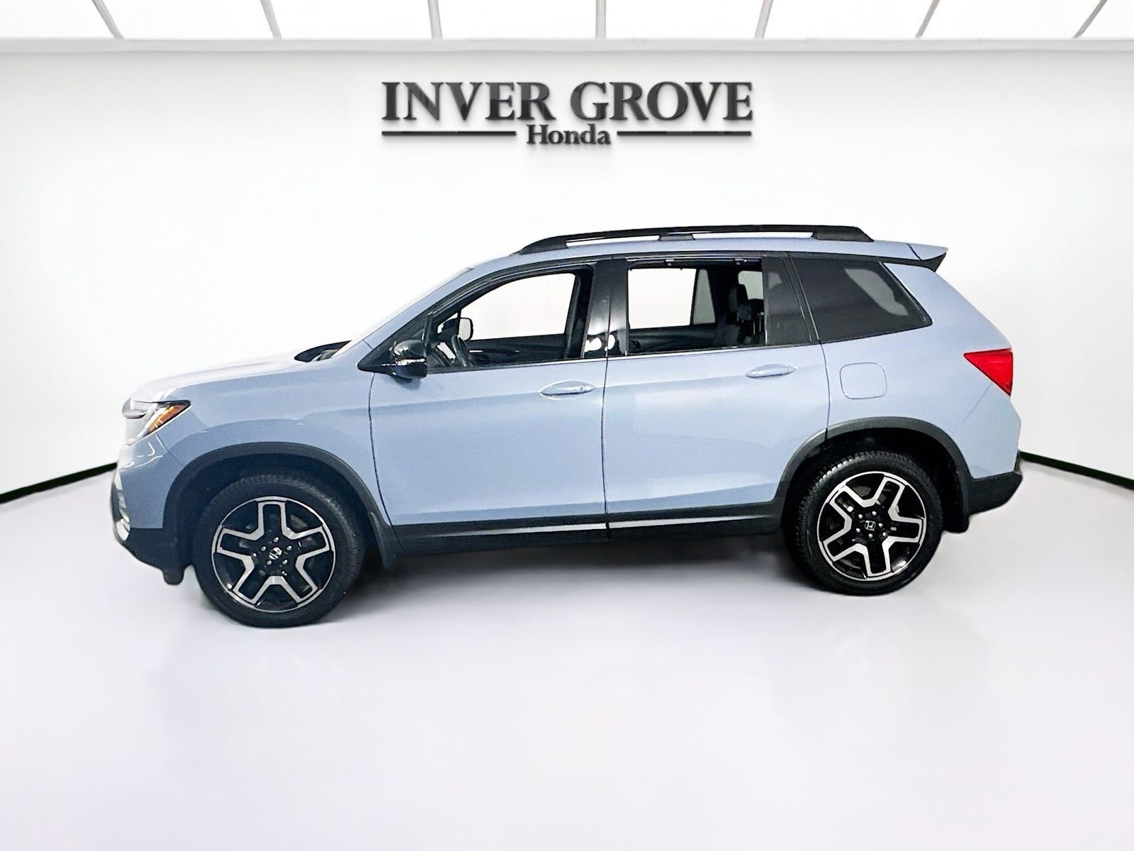 Used 2023 Honda Passport Elite image 8
