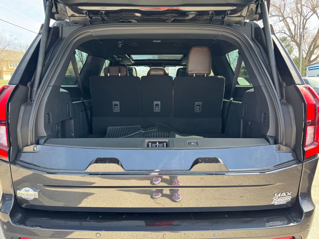 New 2026 Ford Expedition Max King Ranch image 9