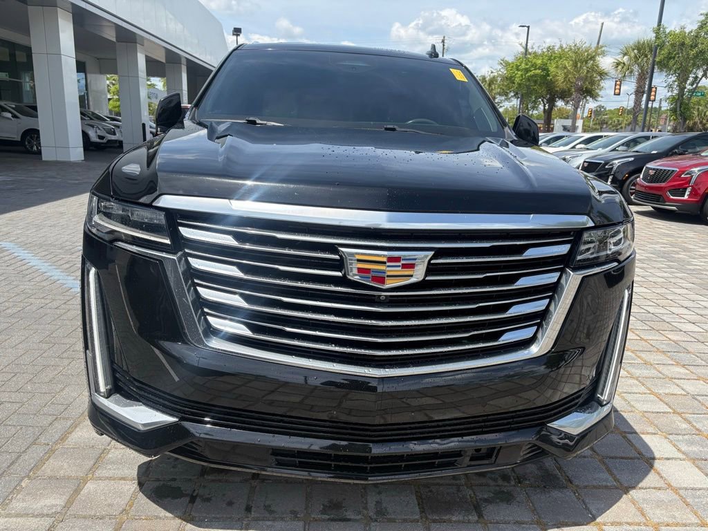 Used 2021 Cadillac Escalade Premium Luxury Platinum image 3