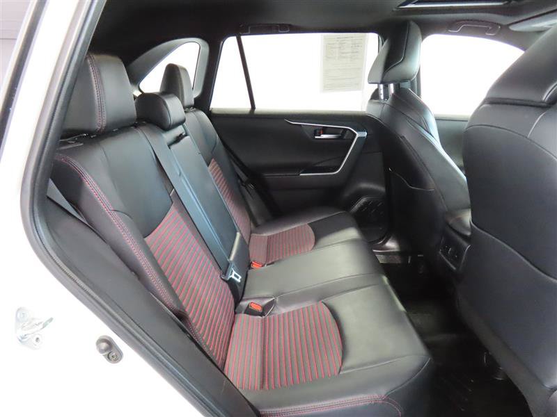 Used 2022 Toyota RAV4 XSE w/ Weather Package AWD/4WD image 36