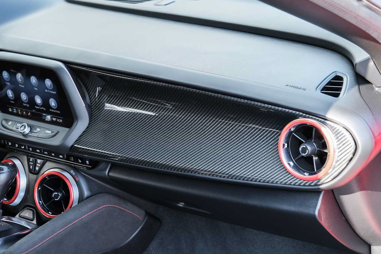 Used 2019 Chevrolet Camaro ZL1 RWD image 29