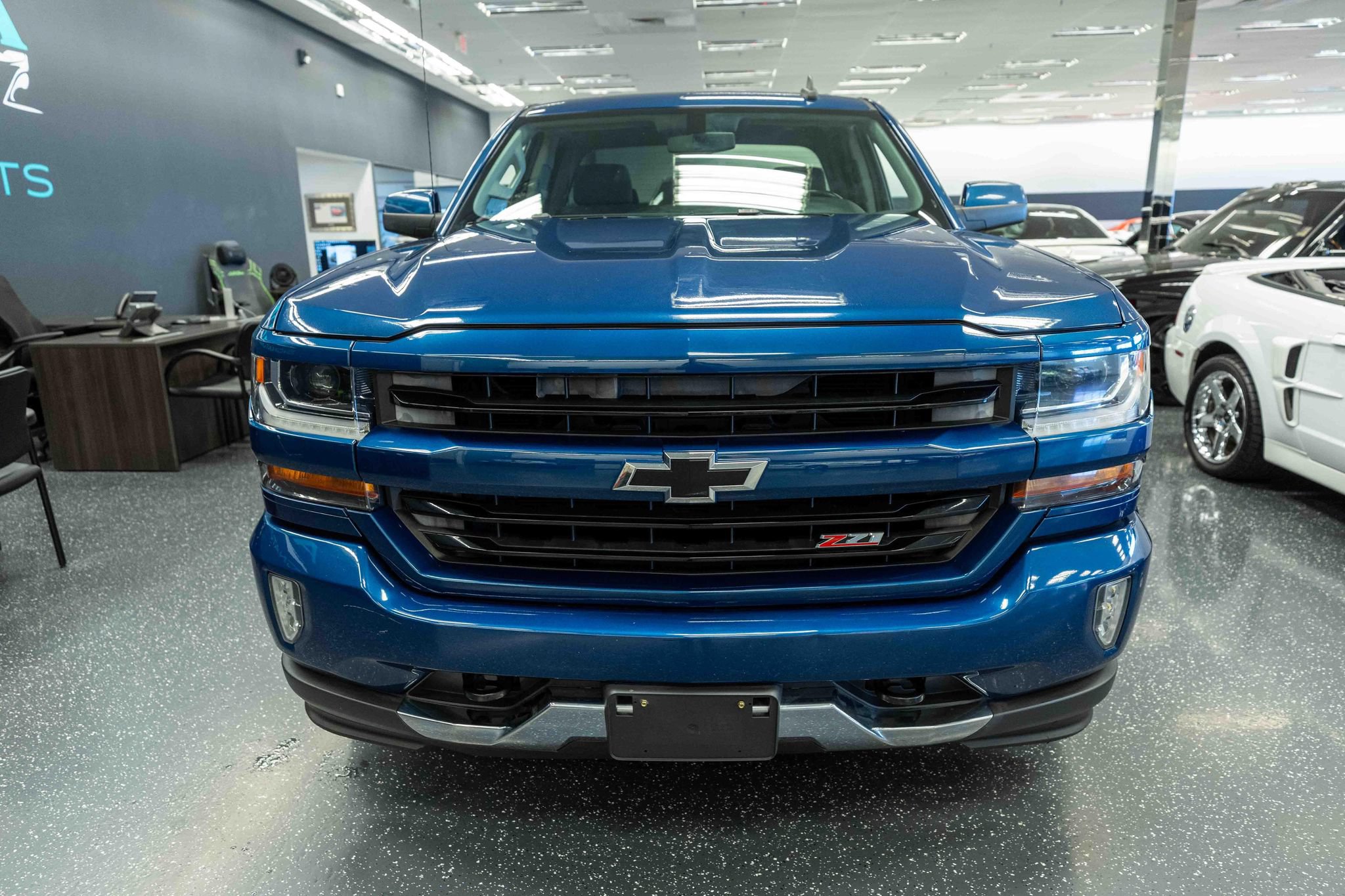 Used 2016 Chevrolet Silverado 1500 LT w/ All Star Edition AWD/4WD image 2