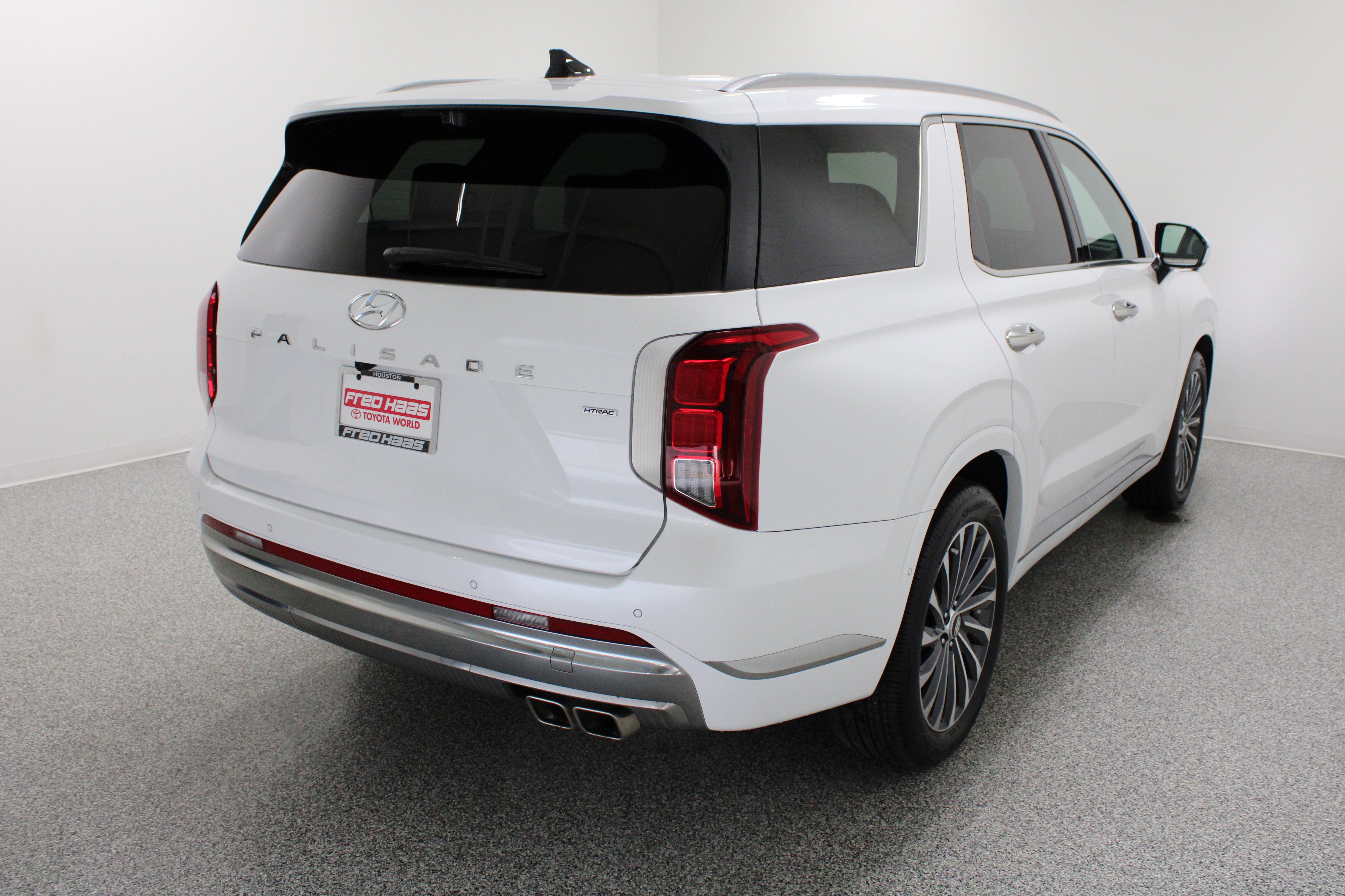 Used 2025 Hyundai Palisade Calligraphy AWD/4WD image 7