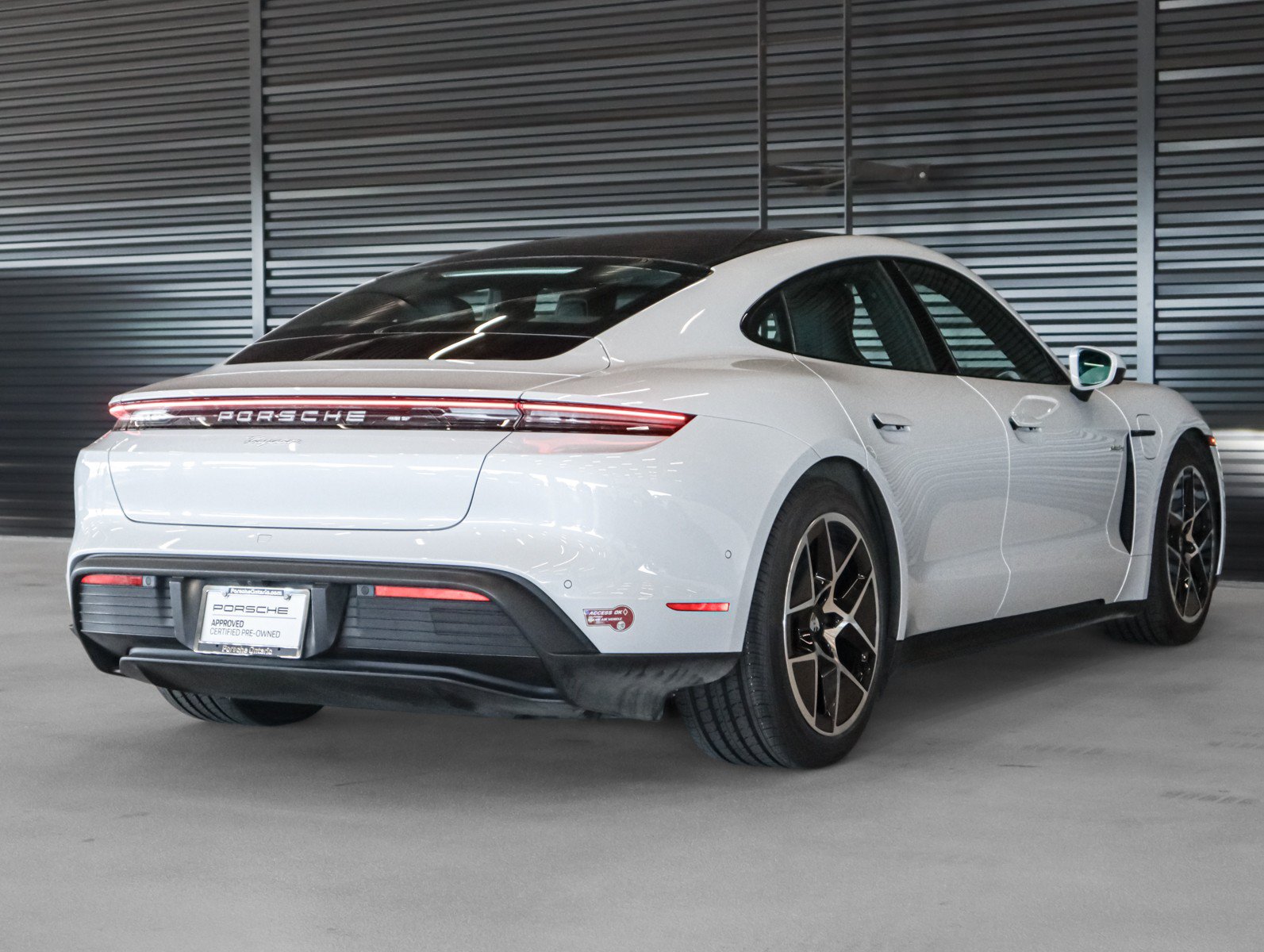 Certified 2025 Porsche Taycan RWD image 10