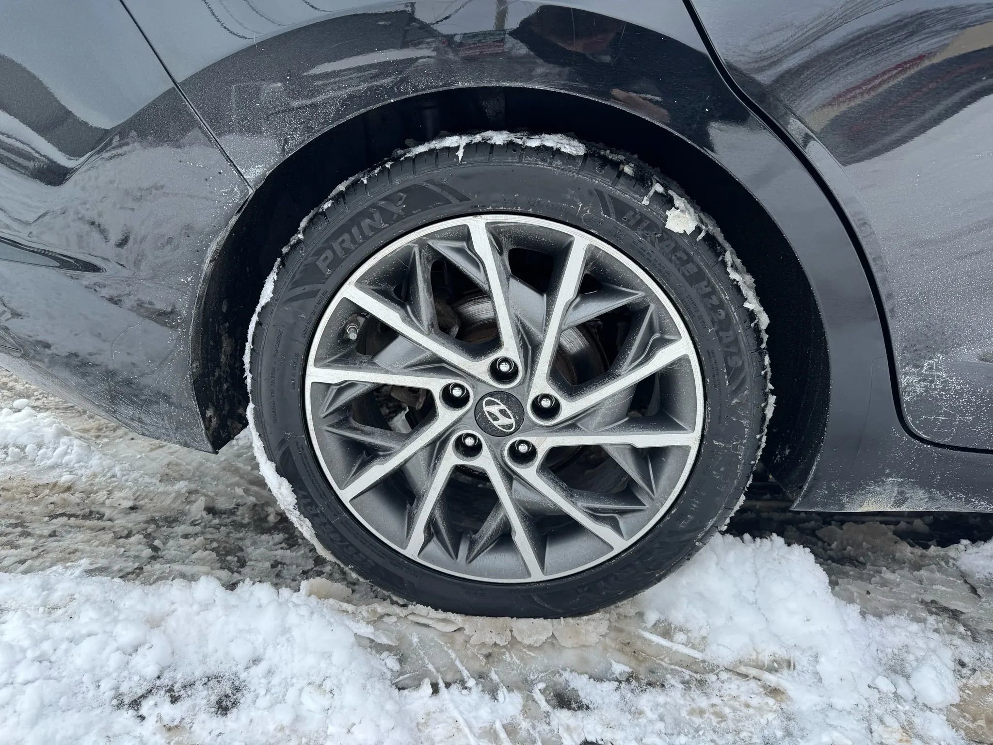 Used 2019 Hyundai Elantra Limited w/ Ultimate Package 02 FWD image 25