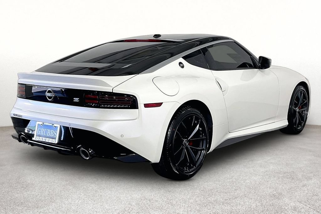 New 2026 Nissan Z Performance w/ Floor Mat Package RWD image 8