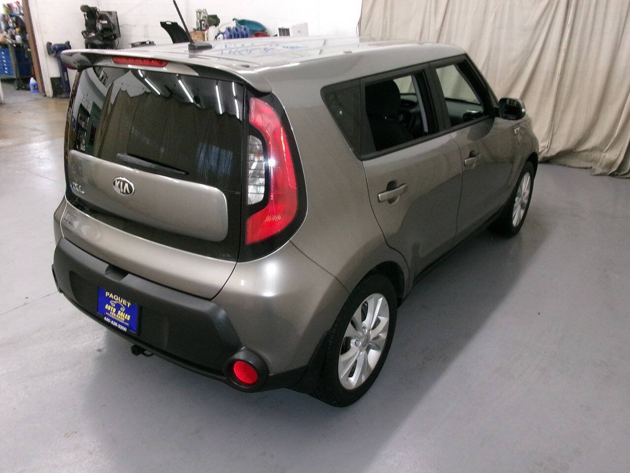 Used 2014 Kia Soul + FWD image 14