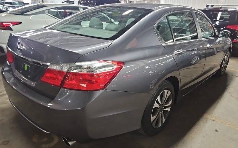 Used 2013 Honda Accord LX image 6