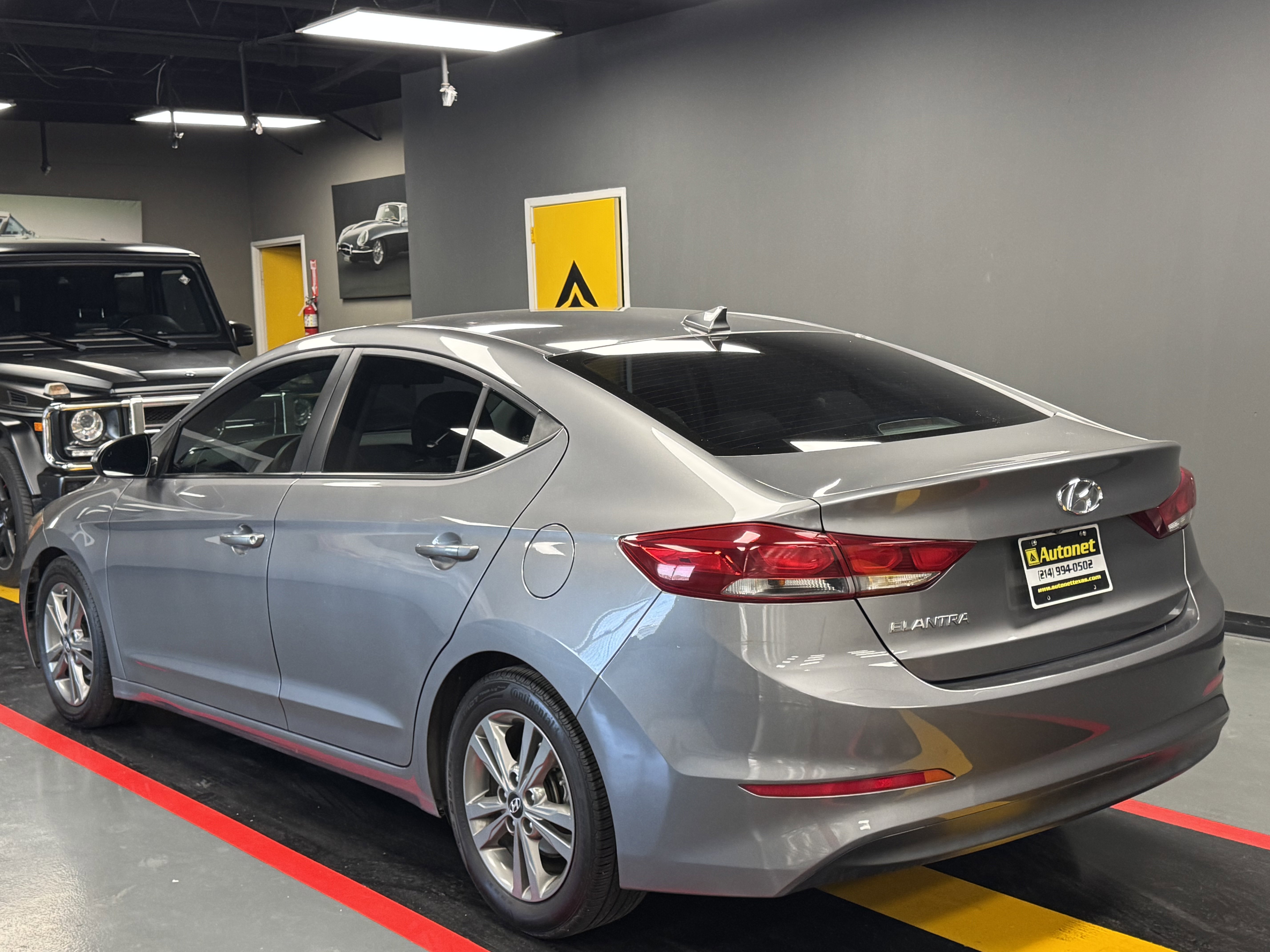 Used 2018 Hyundai Elantra SEL image 4