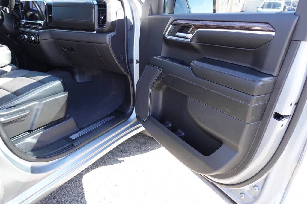 Used 2024 GMC Sierra 1500 Elevation AWD/4WD image 33