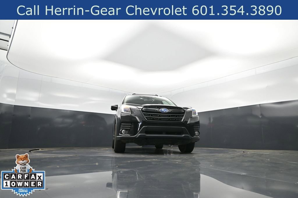 Used 2023 Subaru Forester Premium image 45