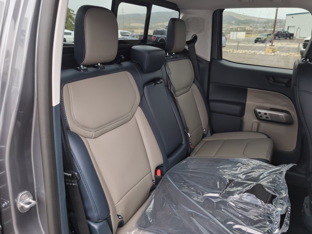 New 2026 Ford Maverick Lariat image 6