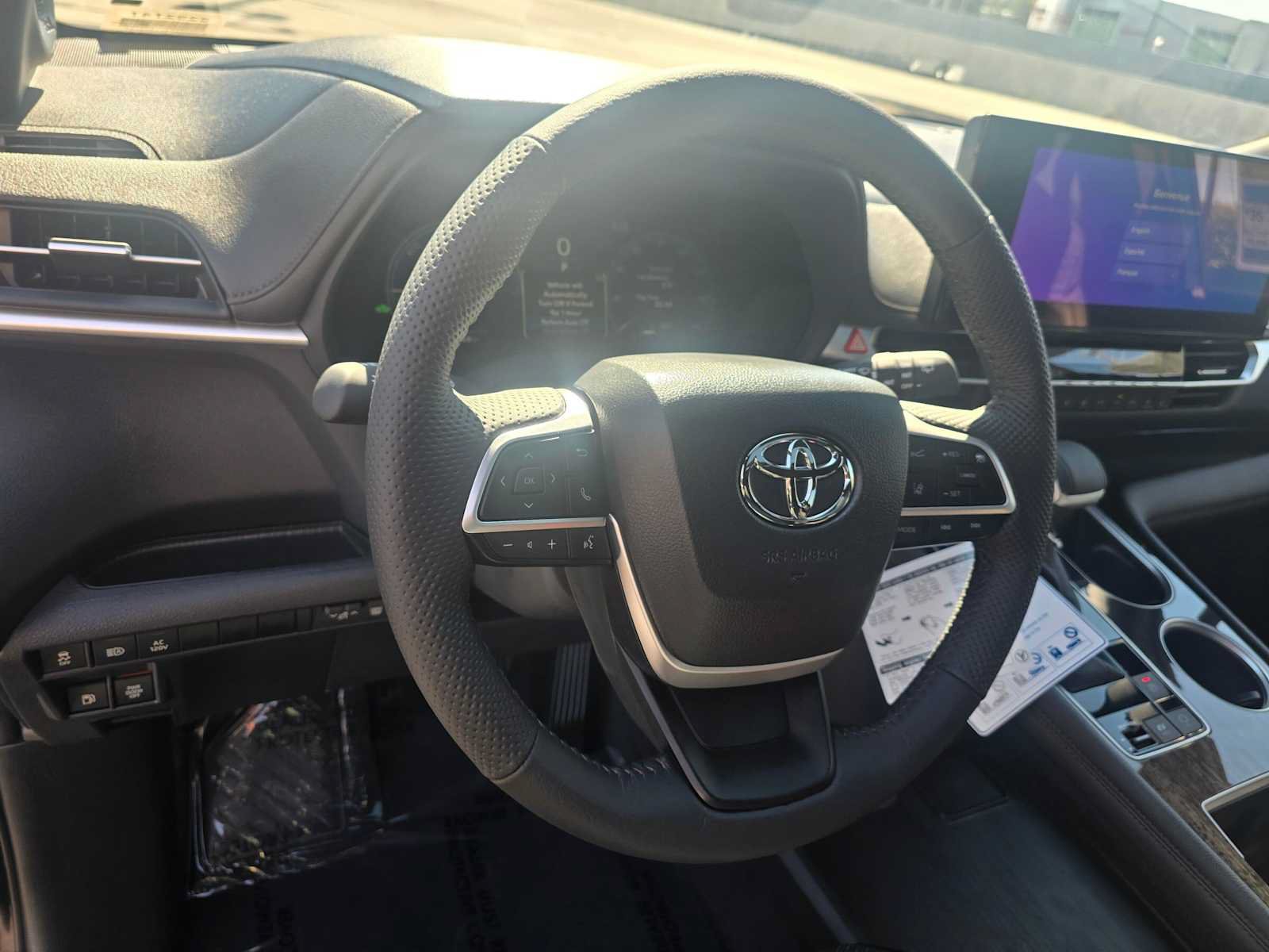 New 2026 Toyota Sienna Limited AWD/4WD image 24