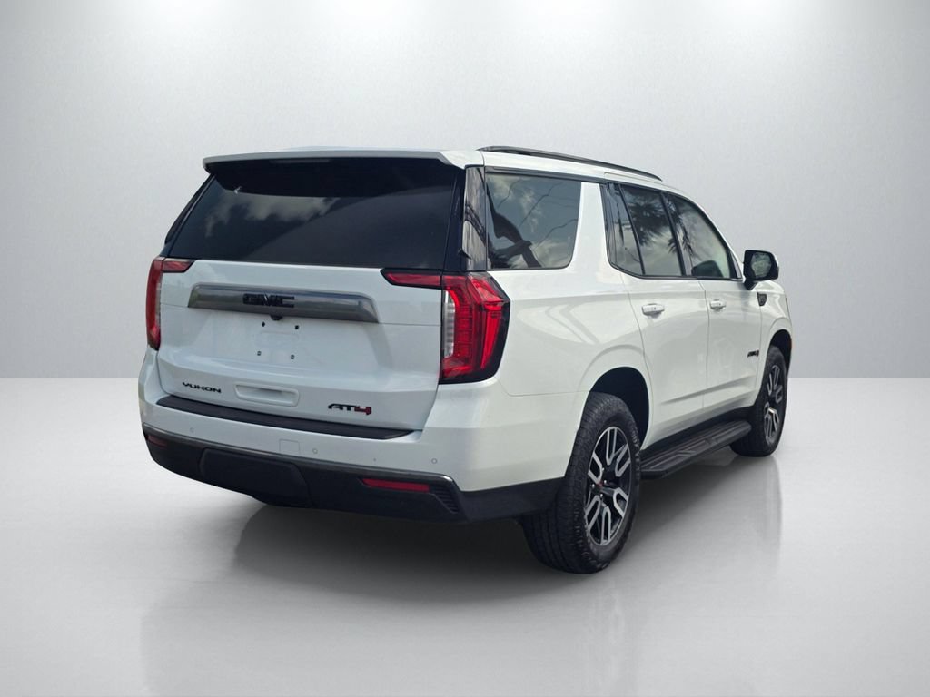 Used 2024 GMC Yukon AT4 w/ Technology Package AWD/4WD image 5