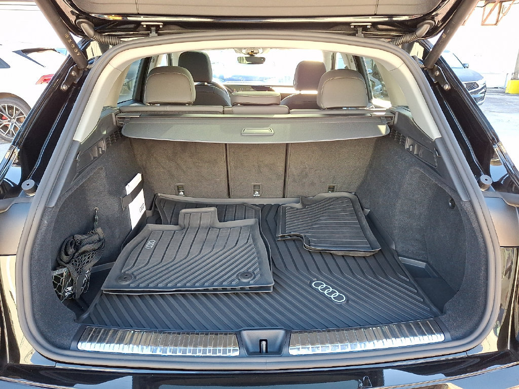 Certified 2025 Audi Q5 Premium Plus w/ Premium Plus AWD/4WD image 29