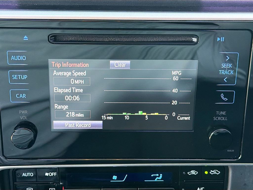 Used 2019 Toyota Corolla LE FWD image 25