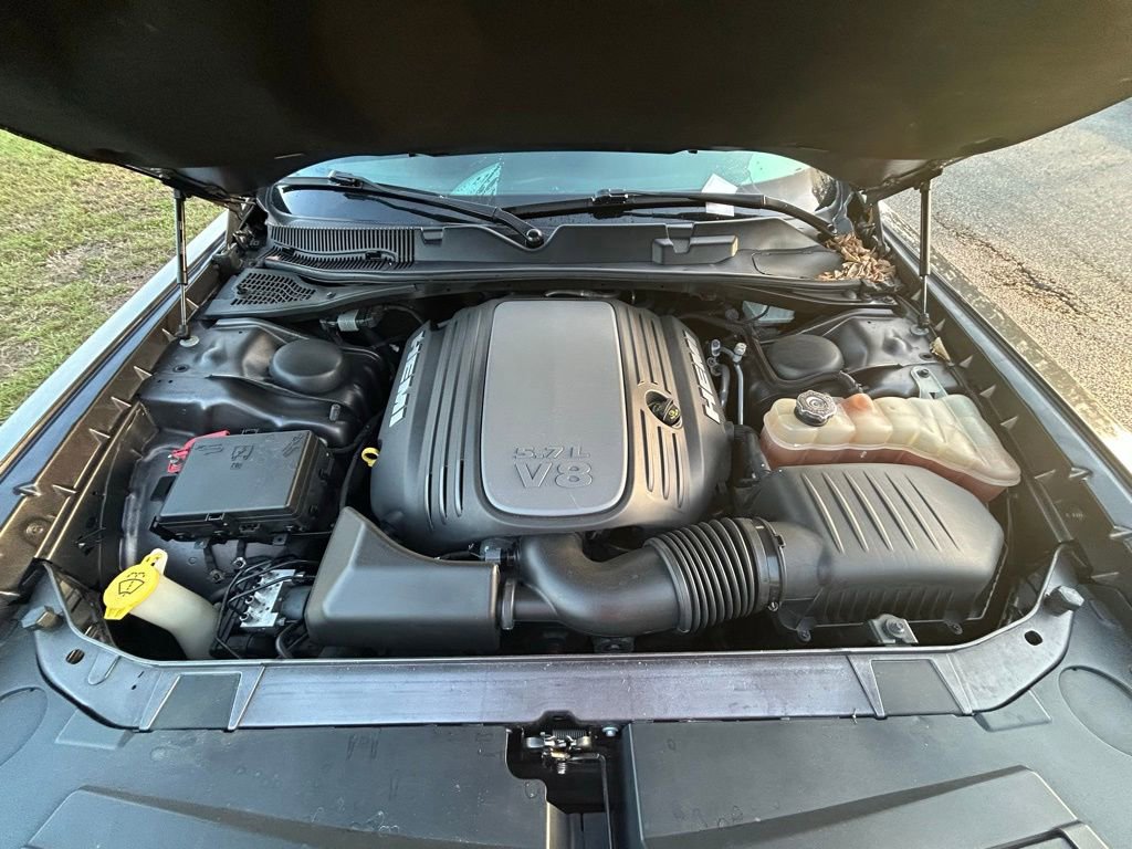 Used 2017 Dodge Challenger R/T Plus image 11