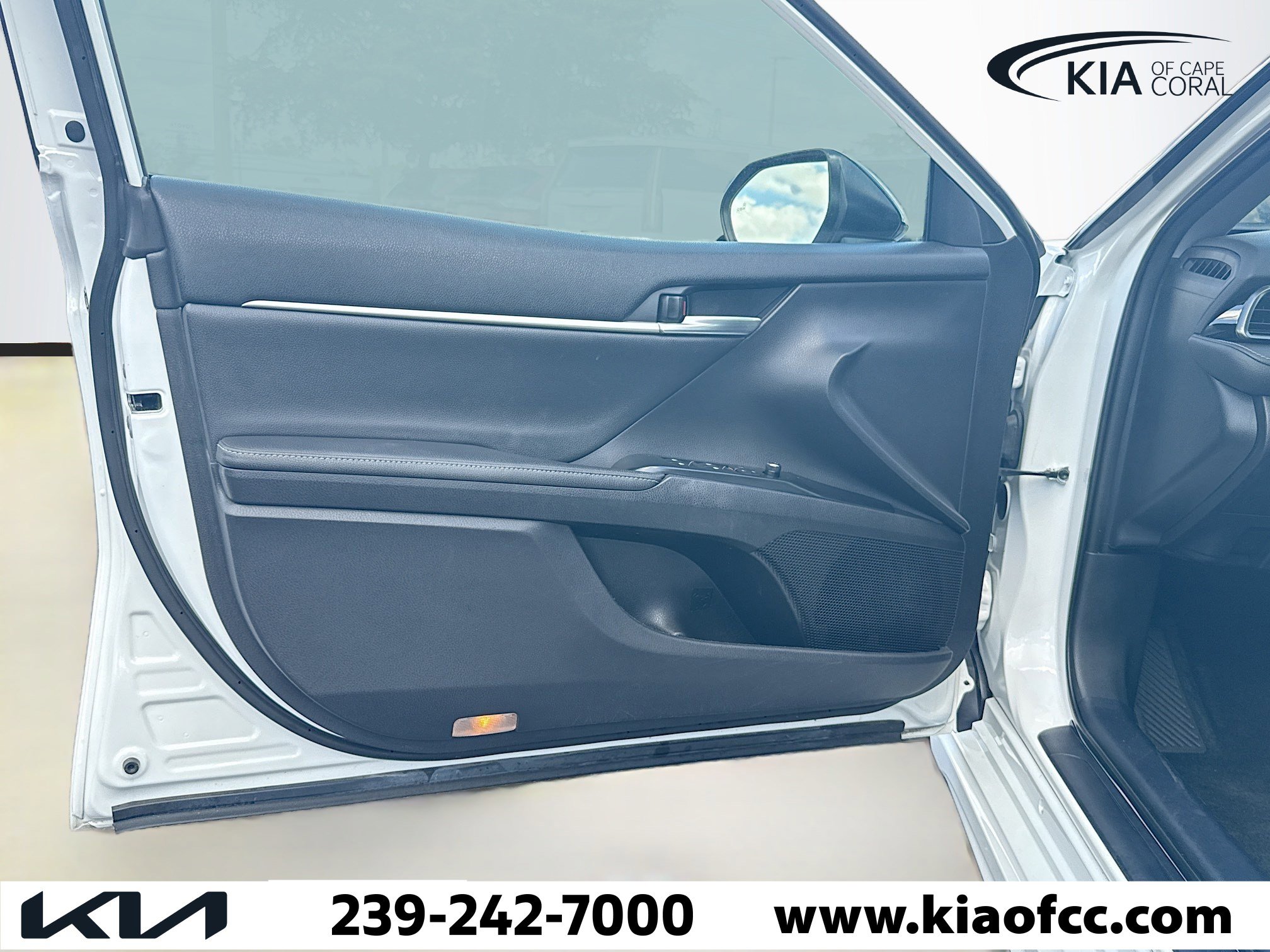 Used 2020 Toyota Camry XSE w/ Driver Assist Package image 19