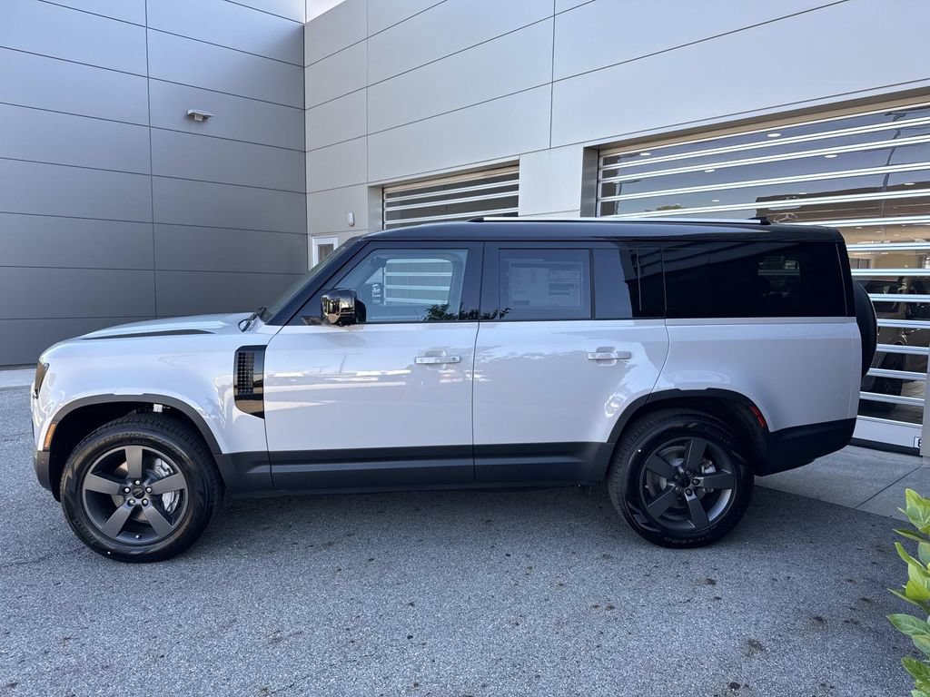New 2026 Land Rover Defender 130 S AWD/4WD image 4