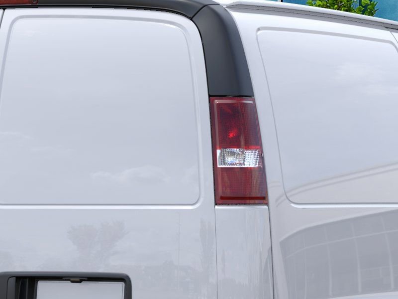 New 2026 Chevrolet Express 2500 w/ Driver Convenience Package RWD image 11