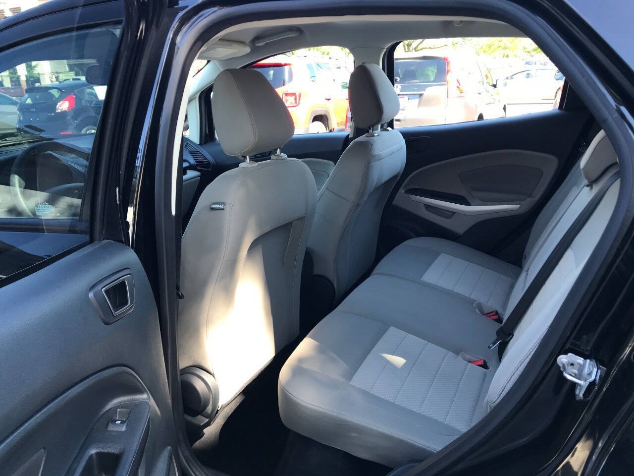 Used 2020 Ford EcoSport S AWD/4WD image 10