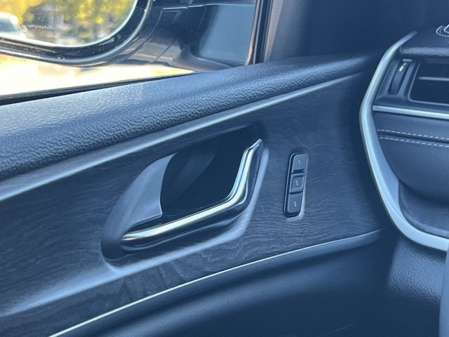 Used 2024 Jeep Grand Cherokee Limited 4xe image 26