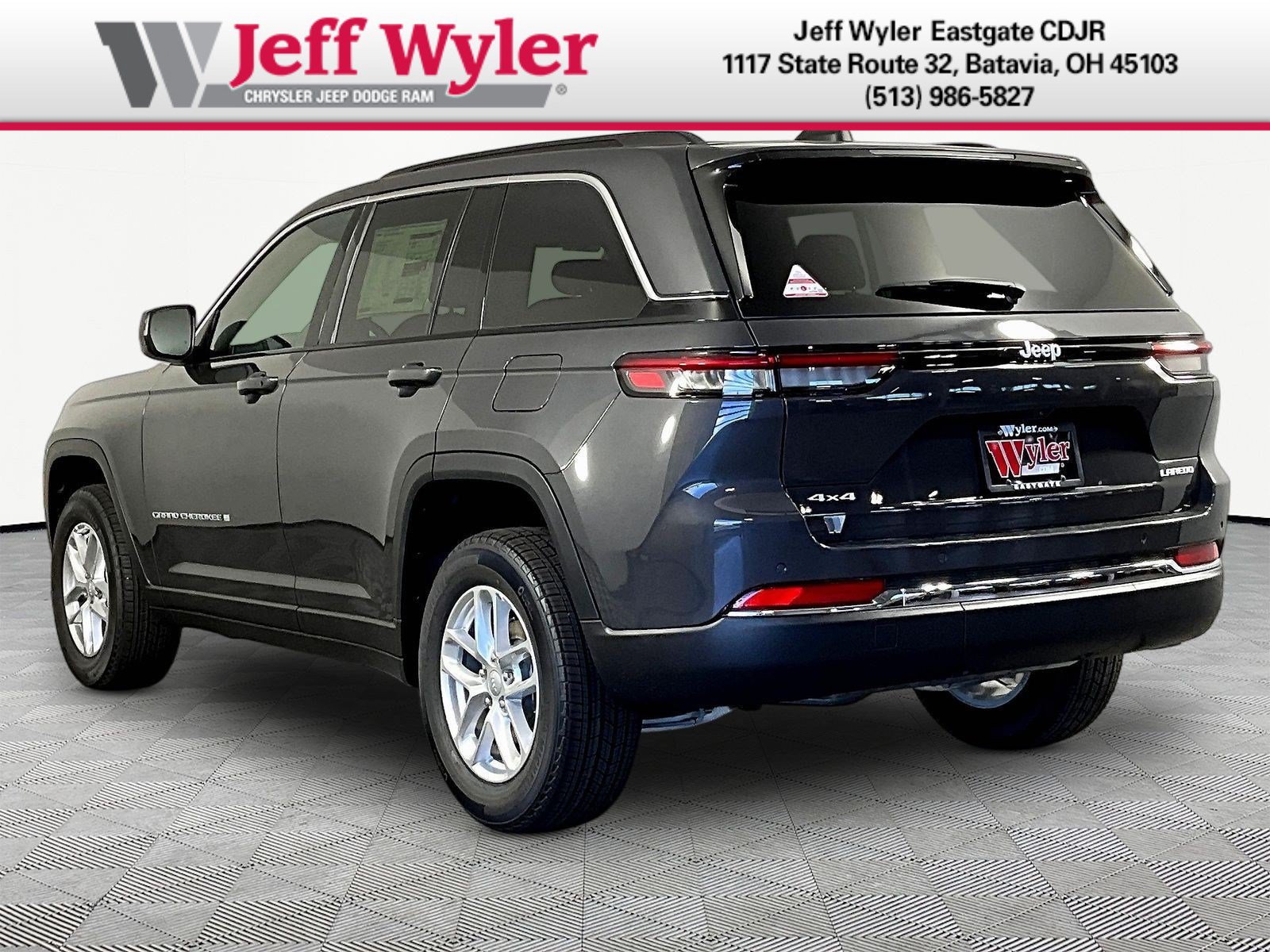 New 2026 Jeep Grand Cherokee Laredo X AWD/4WD image 4