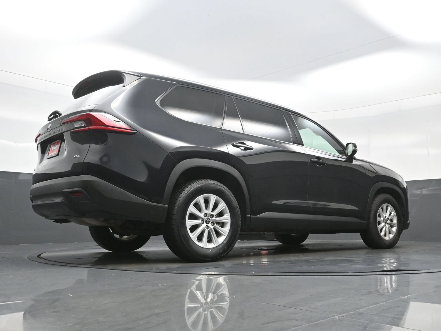 Used 2025 Toyota Grand Highlander AWD image 33