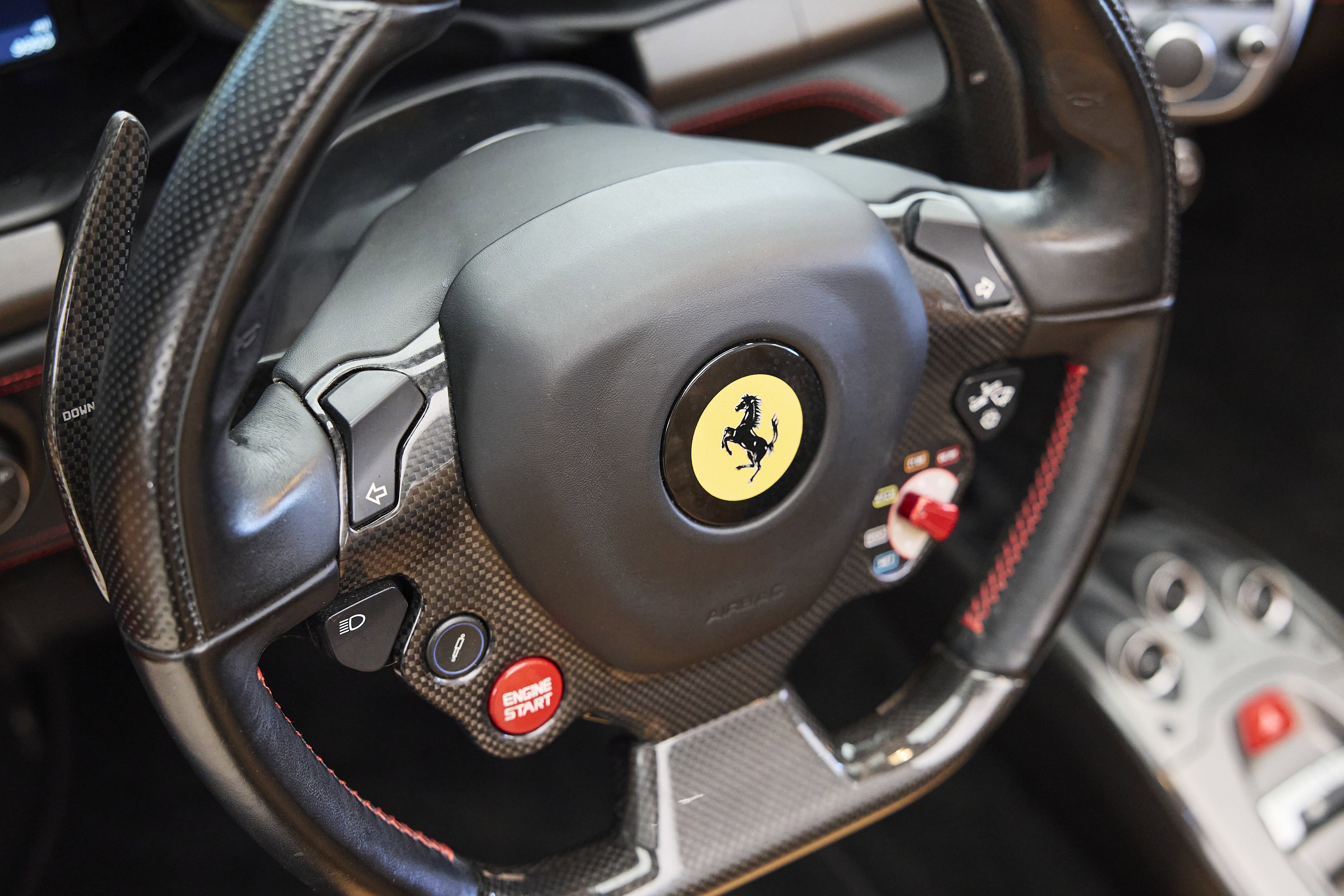 Used 2014 Ferrari 458 Spider image 20