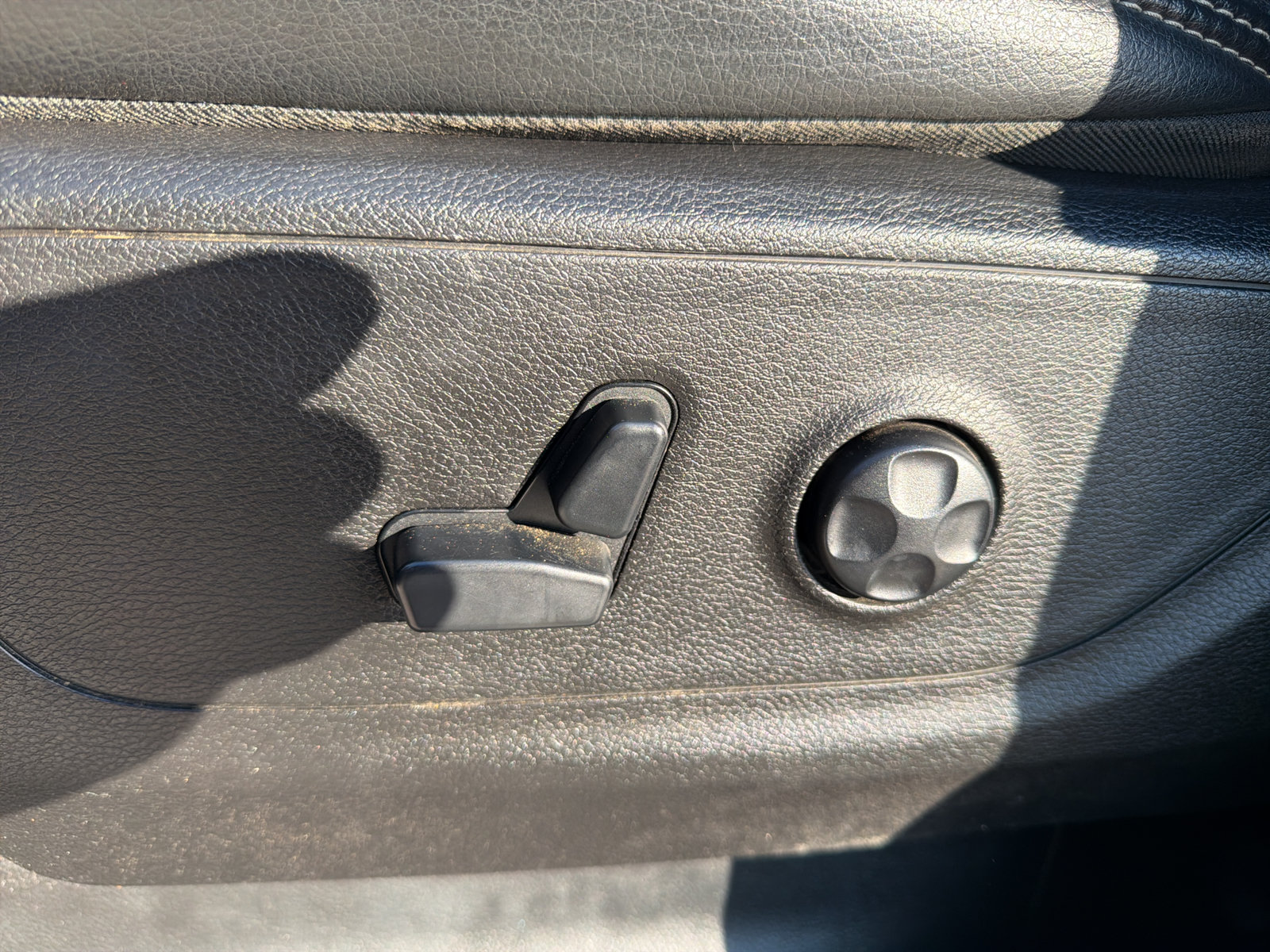 Used 2019 RAM 1500 Rebel w/ Rebel Level 2 Equipment Group AWD/4WD image 14