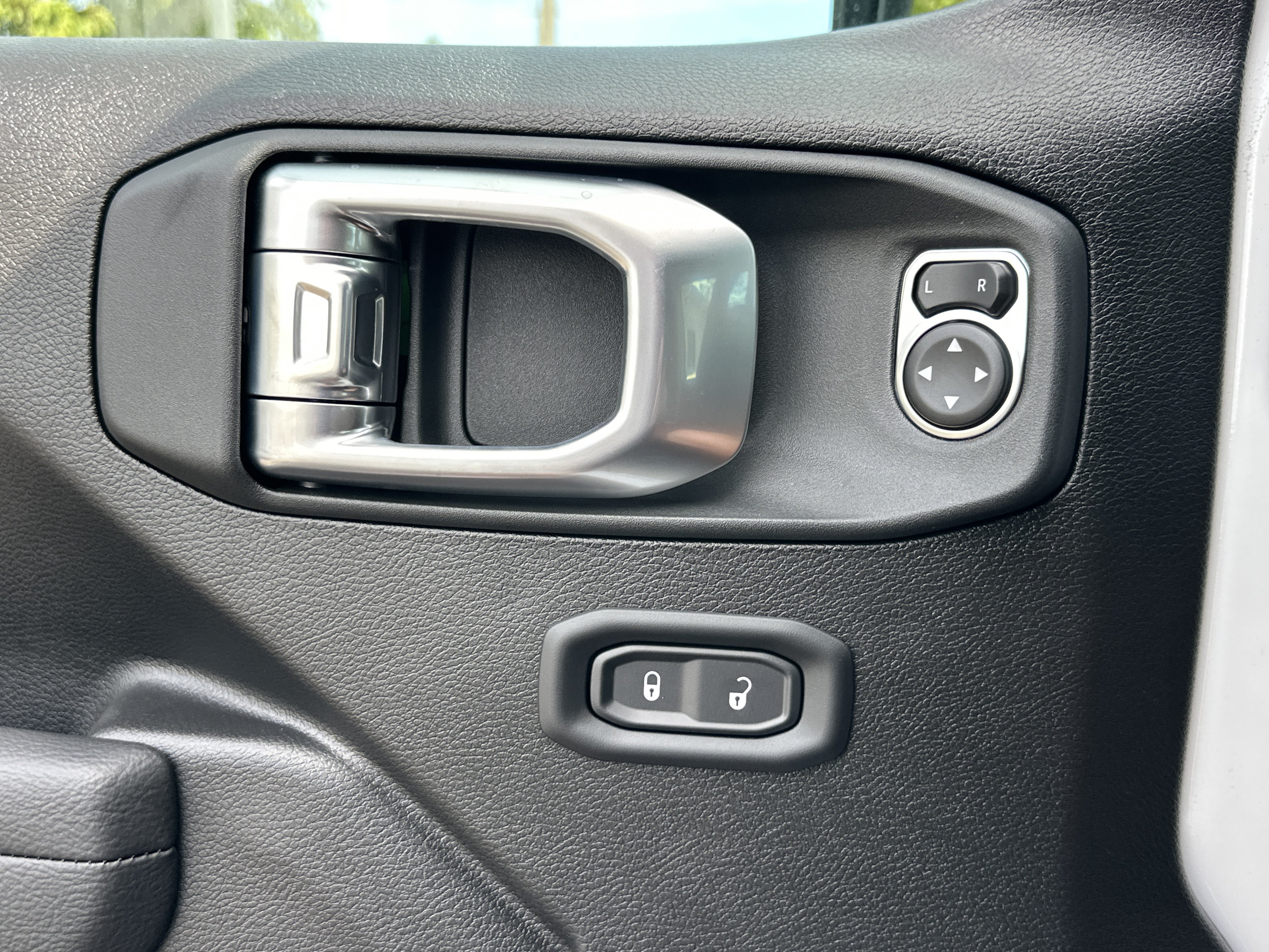 New 2027 Jeep Wrangler Unlimited Sport AWD/4WD image 13