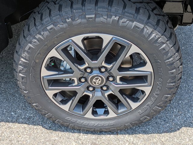 New 2025 Toyota Tundra Limited image 12